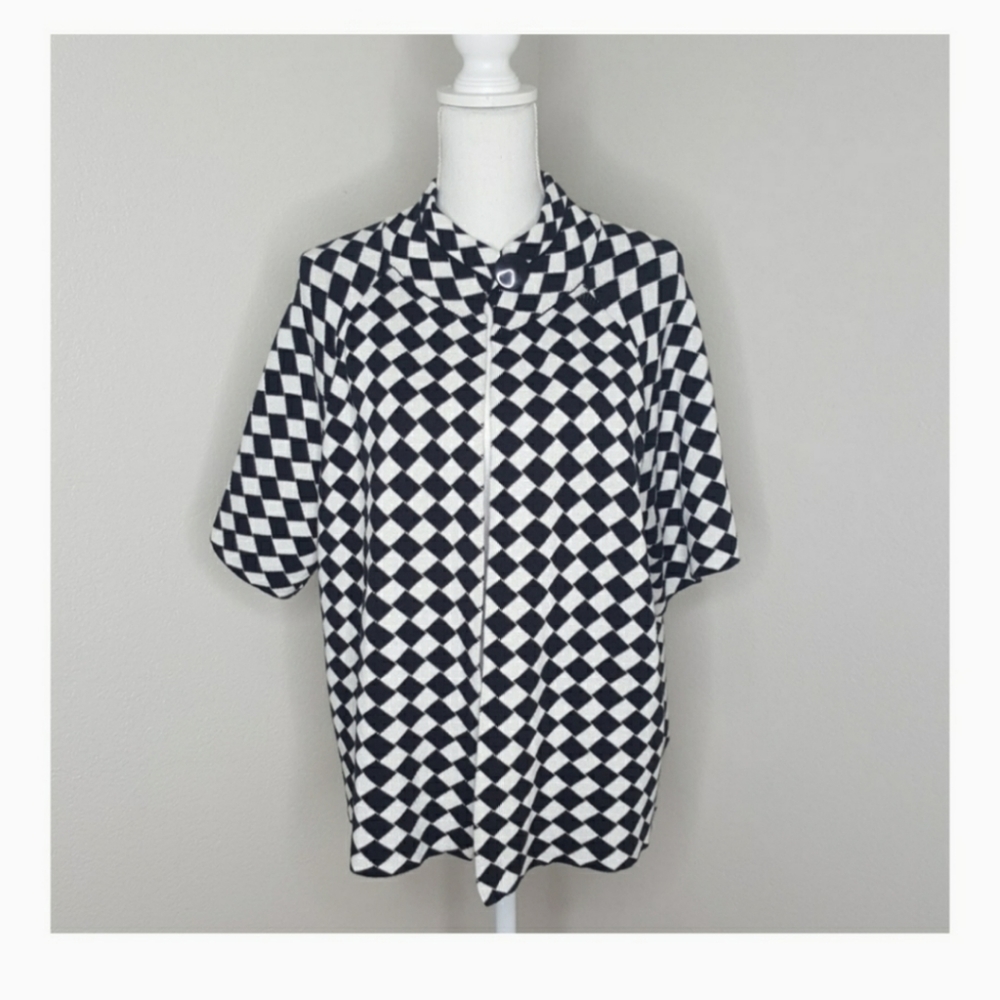 Dress Barn Black and White Sweater Jacket